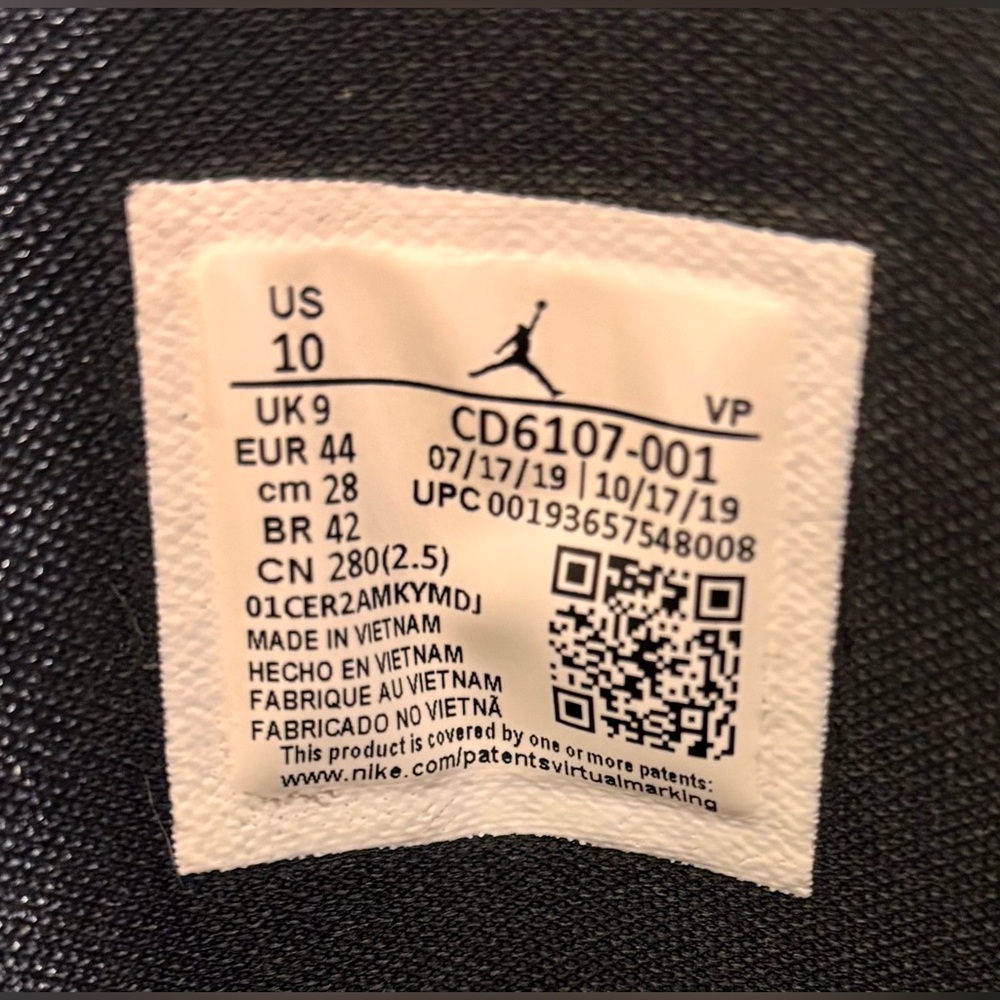 👟 NIKE JORDAN Size 10 Air Maxim 200 Jumpman CD6107 001 - Picture 10 of 10